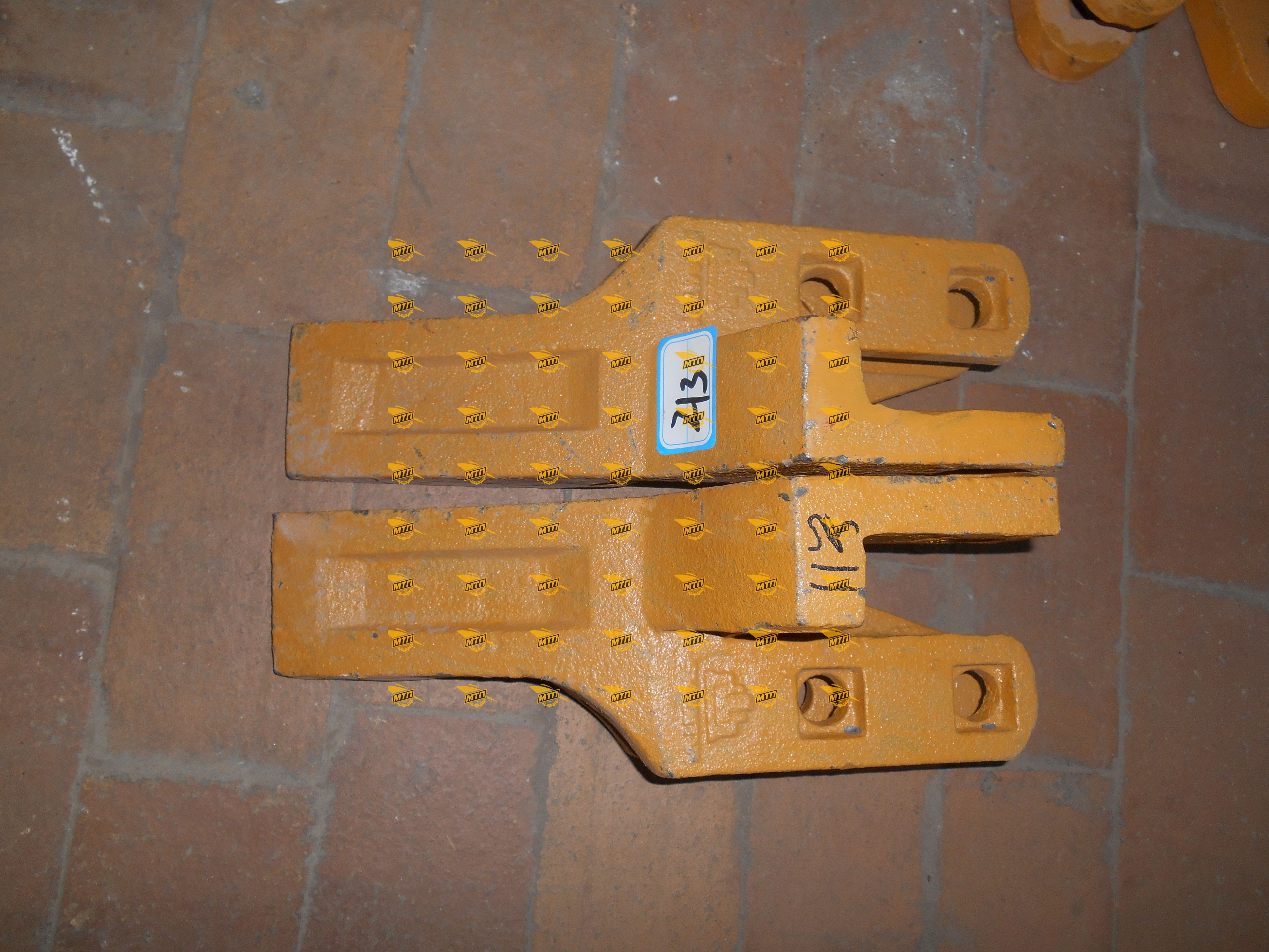 Зуб боковой SL50W ZL50G2-11100-2