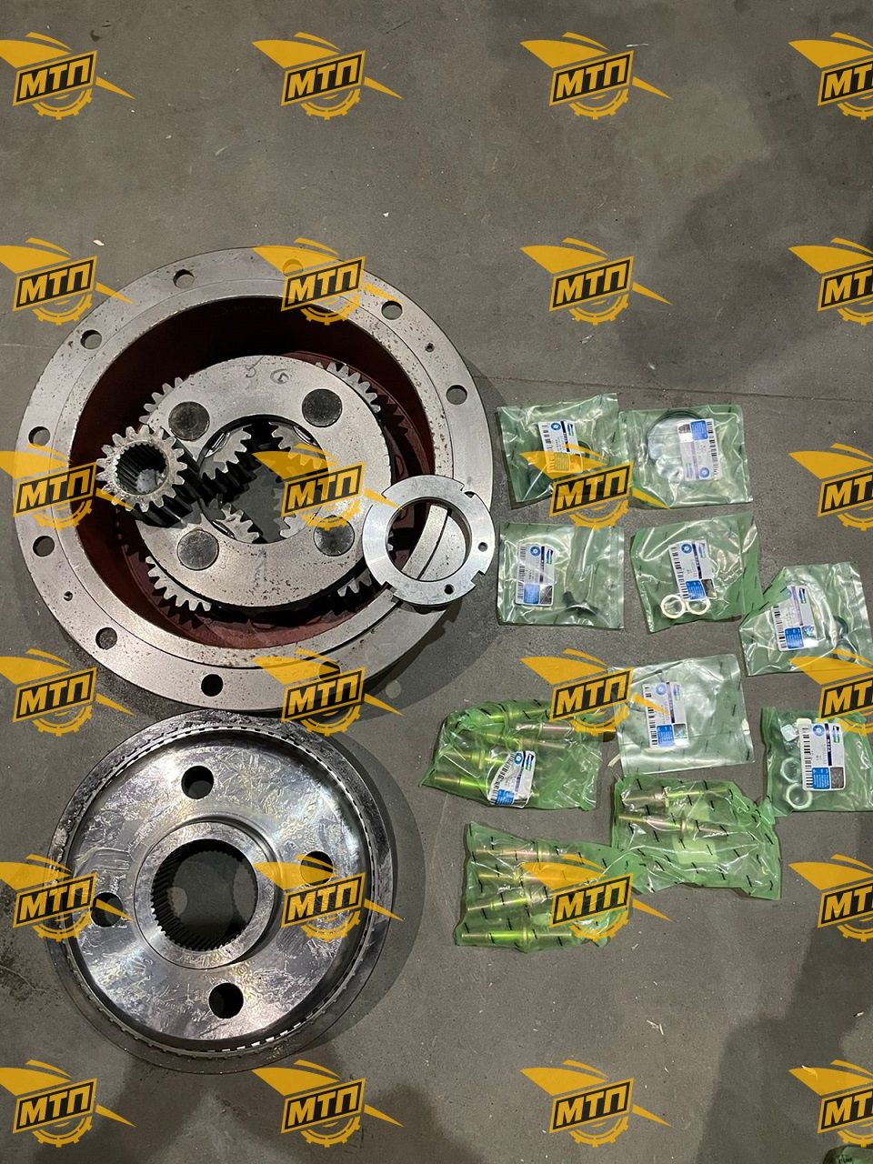 Редуктор бортовой 200-850615-00062